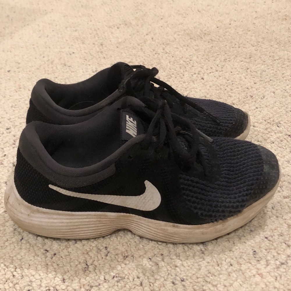 Nikes youth size 5